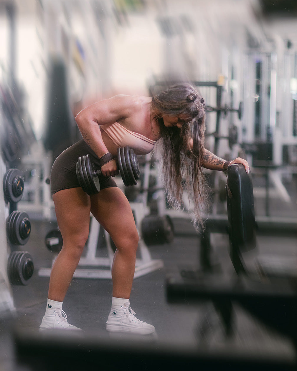 woman doing unilateral exercise